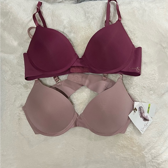 Yessica Simpson - Picture 2 of 4